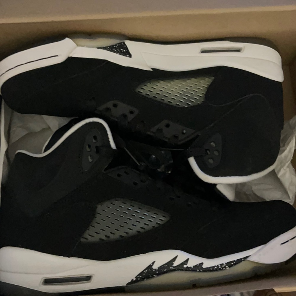 Jordan 5 Oreos - Size 7